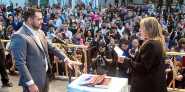 Walter Vuoto asumió un nuevo mandato como intendente de Ushuaia