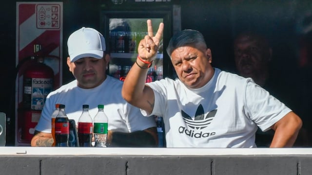 Tapia apareció en el partido Riestra-Barracas. (Gentileza TN)