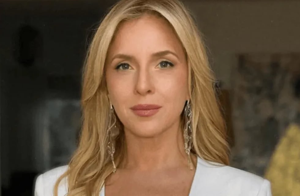 Colores neutros, estilo elegante y detalles vintage: así es la casa de Carla Peterson