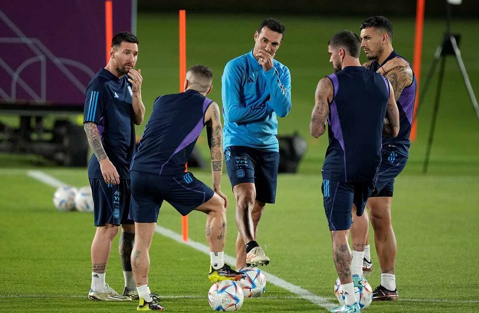 Mundial de Qatar 2022: Argentina tuvo su última práctica formal y Lionel Scaloni define los 11 para enfrentar a Croacia