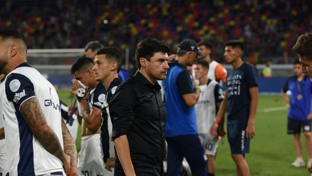 Alexander Medina, agradecido con sus jugadores por el excelente año. (Foto: José Gabriel Hernández/La Voz)