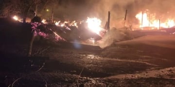 Un aserradero fue consumido por un incendio en Oberá.