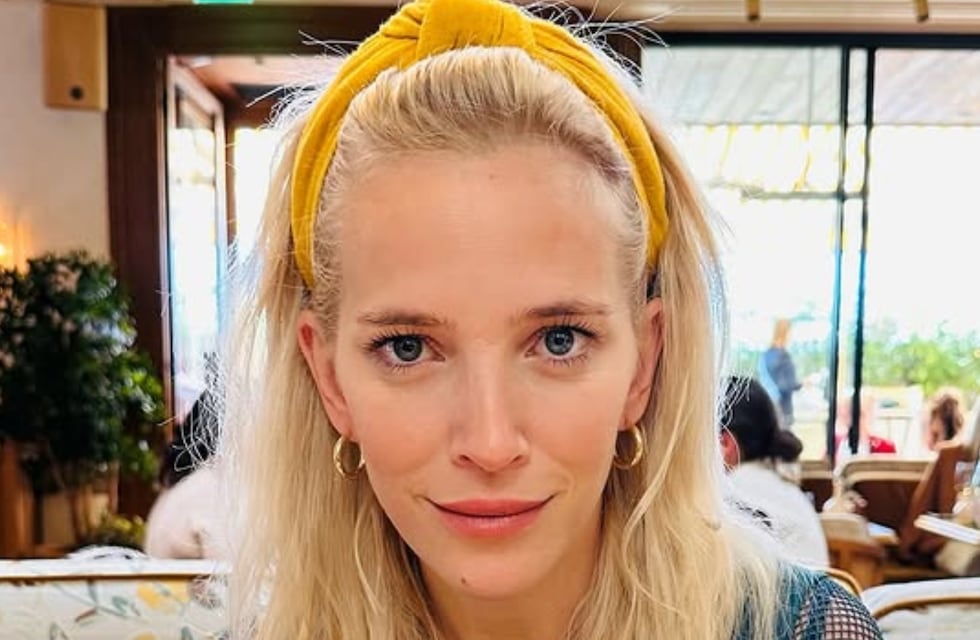 Luisana Lopilato apostó por el tapado más trendy del invierno y dio cátedra de cómo hacerle frente al frío
