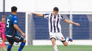 Tomás Palacios anotó un gol fuera de serie para la victoria de la Reserva de Talleres (archivo Prensa Talleres).
