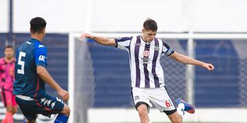 Tomás Palacios anotó un gol fuera de serie para la victoria de la Reserva de Talleres (archivo Prensa Talleres).