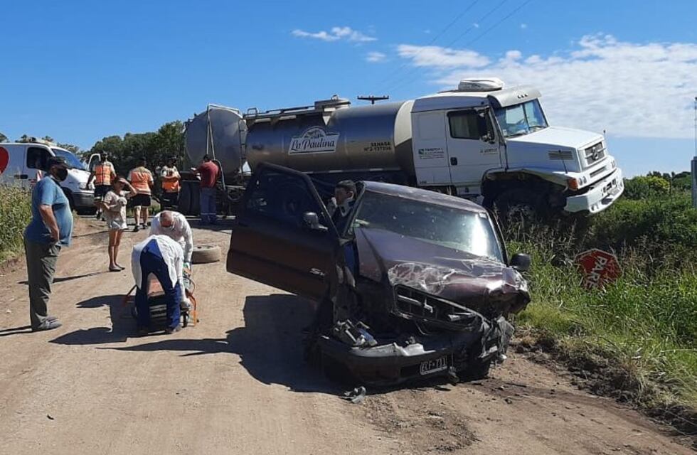 Fuerte accidente en cercanías de Seeber