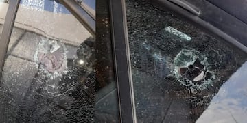 Le dispararon a dos jóvenes mientras viajaban en auto por la Ruta 7