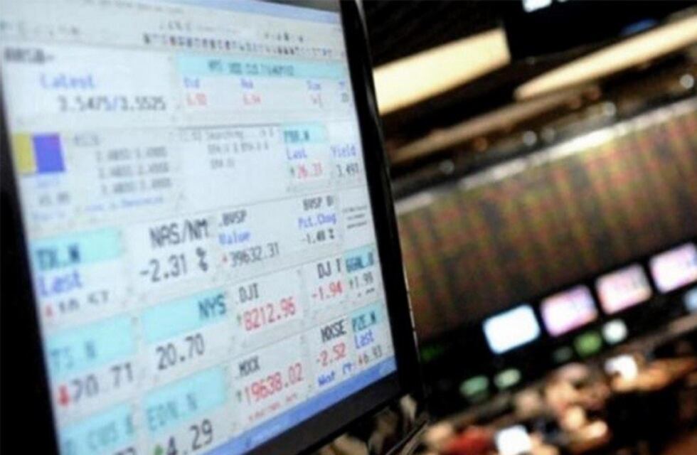 Luces y sombras en el mercado financiero en el primer día de operaciones tras la elección