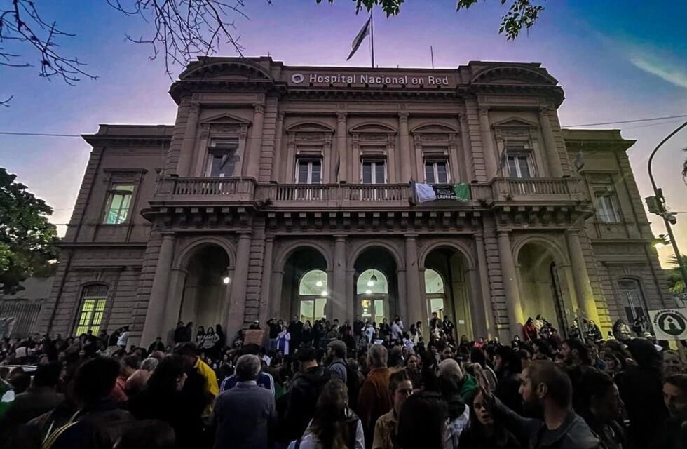 Más de 200 personas se quedaron sin trabajo en un reconocido hospital de Argentina