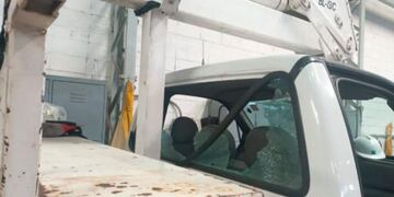 El camión de Epec fue atacado por delincuentes. (El Doce)