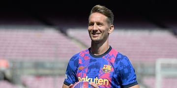 Luuk De Jong ocupará el lugar de Lionel Messi en el vestuario del Barcelona.