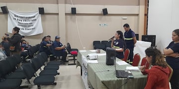 Recuperadores y recicladores urbanos expusieron sus trabajos y reclamaron mejoras condiciones laborales en Puerto Iguazú