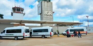 Implementarán cambios en los viajes directos entre el aeropuerto de Iguazú y la Terminal de Ómnibus de Posadas