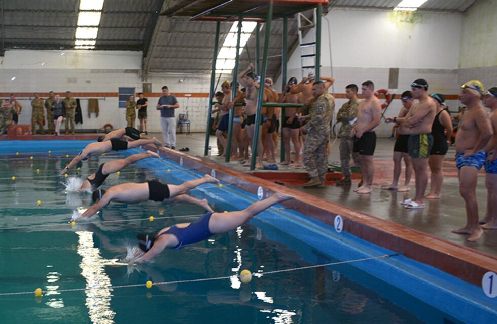 Base Baterías: primera edición del Torneo de natación “Infantería de Marina”