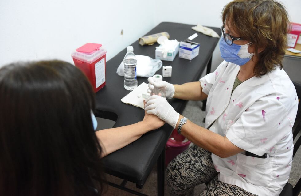 VIH-SIDA: en el Hospital se controlan 93 pacientes, pero otras 38 dejaron de hacerlo por el aislamiento del coronavirus