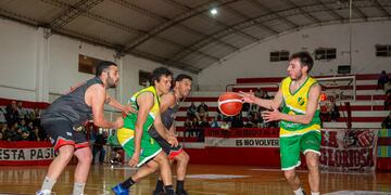 ganó Costa Sud y es el nuevo escolta de Huracán