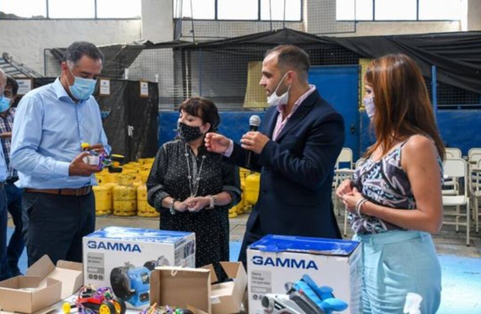 Se inauguró el Núcleo de Formación Integral en Caleta Olivia