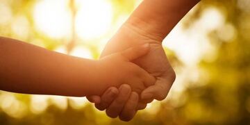 Dos niñas buscan una familia adoptiva en Salta