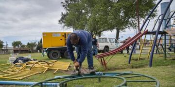 Luego de un encuentro del Intendente con los vecinos, se tomó nota de diferentes pedidos y se concretaron acciones entre distintas áreas municipales