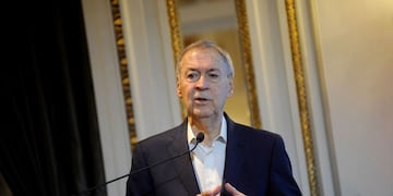 En plena campaña presidencial de Juan Schiaretti, tensión entre Provincia y Nación por los subsidios (La Voz Archivo).