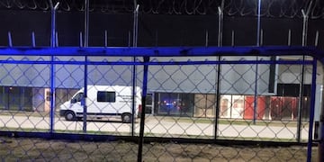 En el complejo de 27 de Febrero al 7800 detectaron tres impactos de proyectiles.