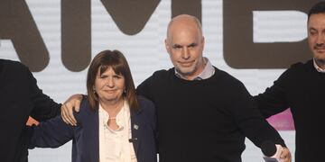 Patricia Bullrich y Horacio Rodríguez Larreta en el búnker de Juntos por el Cambio.
Foto Federico Lopez Claro
