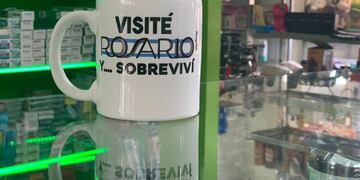 La imagen del artículo en la Terminal de Ómnibus se viralizó en los últimos días.