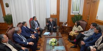 La intendenta y los concejales, incluidos referentes de la oposición, analizarán la propuesta en medio de un contexto económico adverso.
