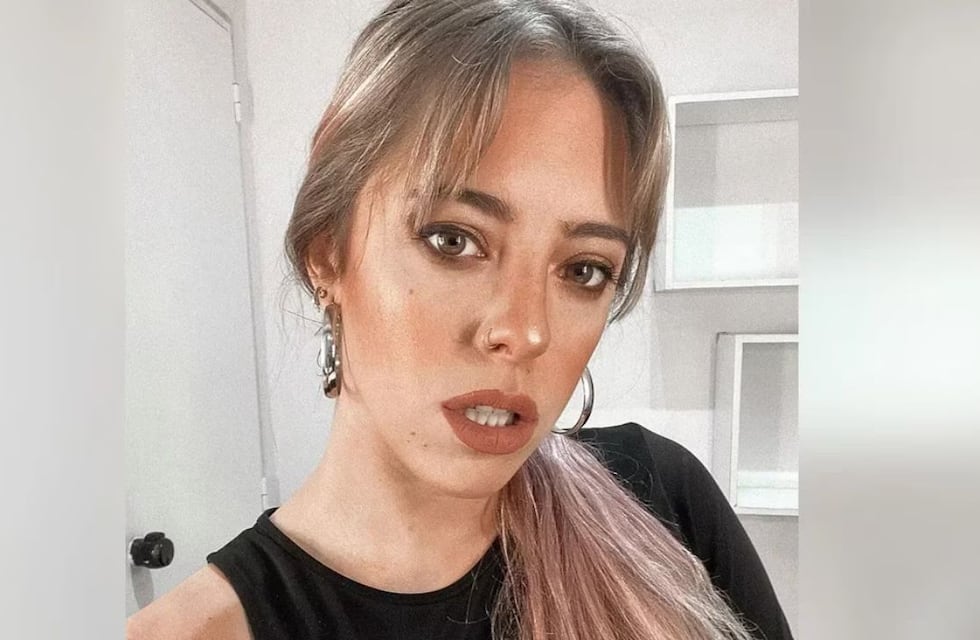 La vez que Nati Jota encendió las redes con un metalizado rojo fuego y bucaneras