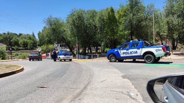 Vendedores ambulantes cortaron la calle y generaron acciones de violencia