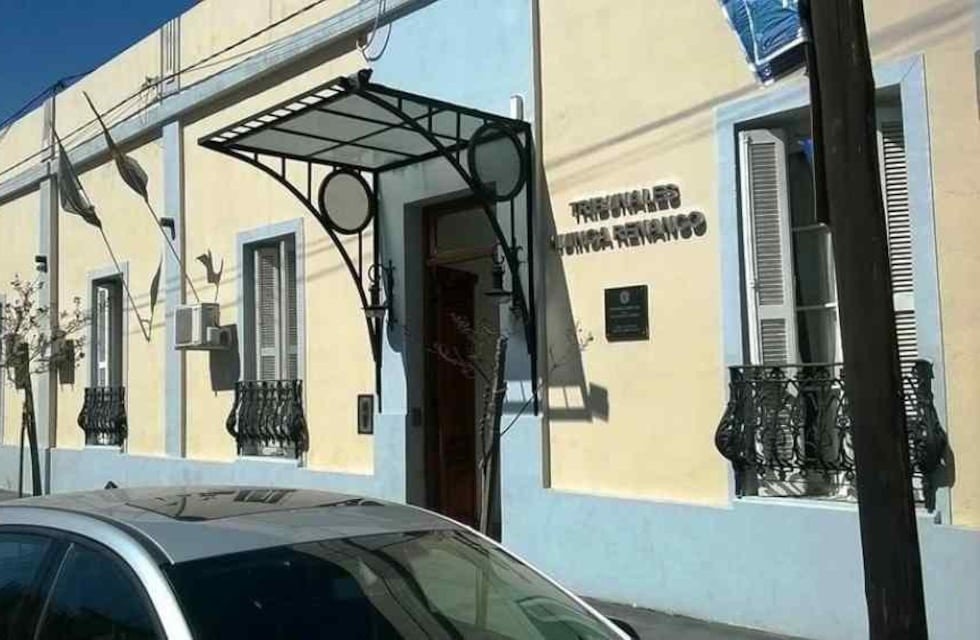 Sur de Córdoba: lo acusan de filmarse abusando de un menor y lo dejaron libre