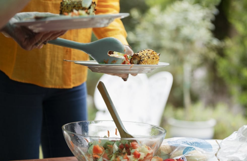 Recomendaciones, manipulación de alimentos y fiestas: cómo evitar intoxicaciones en estas celebraciones