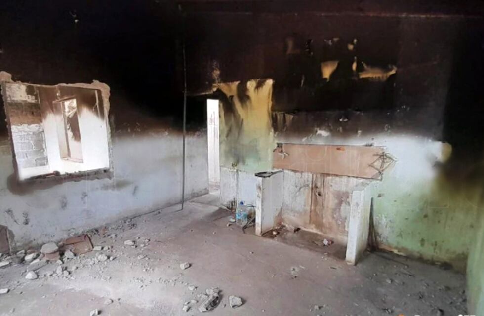 Dos familias de Donovan perdieron todo en un incendio y necesitan ayuda