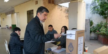 Miguel Acevedo: “Hay que concurrir a las mesas porque si no después nos quejamos y ya es tarde”