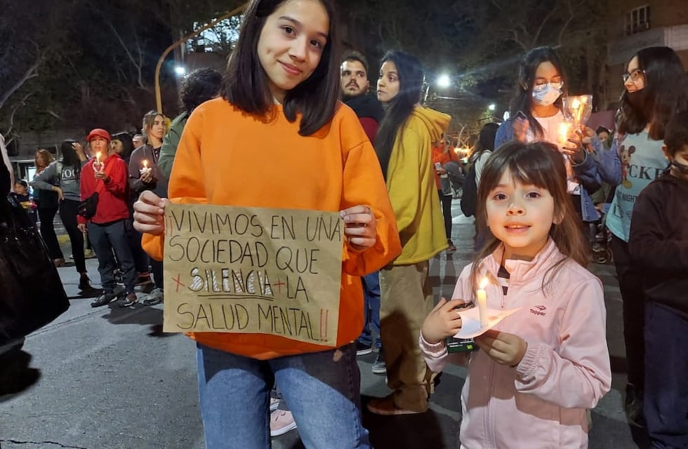 San Juan: padres autoconvocados marcharon por los suicidios adolescentes en la provincia