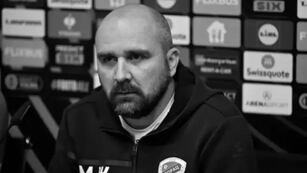 Se descompensó en medio del partido.