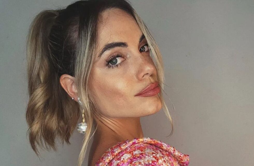Emilia Attias se fotografió desde todos los ángulos en ropa deportiva y fue furor