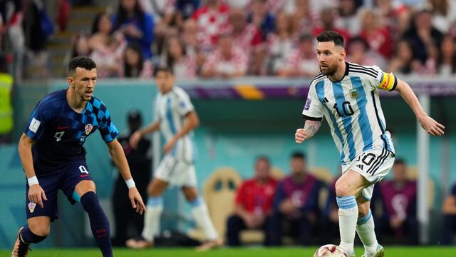 Lionel Messi abrió la cuenta para Argentina ante Croacia. (AP)