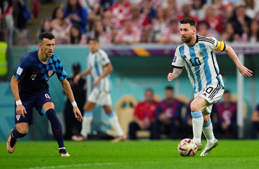 Lionel Messi abrió el partido de penal ante Croacia por la semifinal