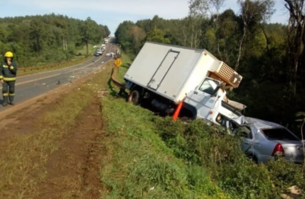 Accidente fatal en Hipólito Yrigoyen dejó como saldo a tres fallecidos