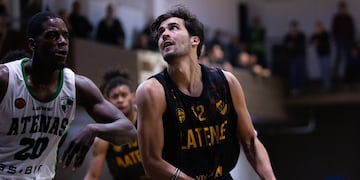 Por la Liga Nacional, Atenas cerró la gira con su visita a Platense (@basquetplatense).