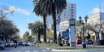 Mucho movimiento en el centro rafaelino, en la mañana del sábado