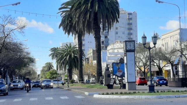 Mucho movimiento en el centro rafaelino, en la mañana del sábado