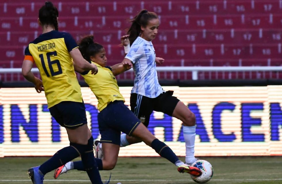 Quién es Paulina Gramaglia, la “crack” cordobesa que juega el sudamericano para Argentina