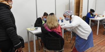 Comenzó la vacunación a adolescentes con comorbilidades en Rafaela