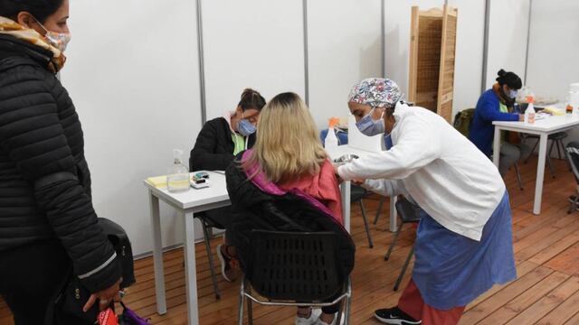 Comenzó la vacunación a adolescentes con comorbilidades en Rafaela