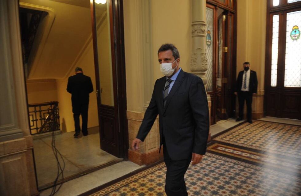 Sergio Massa: abogado, hábil político, hombre del fútbol y ahora ‘súper ministro’