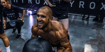 Lucas Aveldaño en plena competencia de Hyrox. Disciplina que mostrará en Córdoba el próximo 20 de setiembre (Instagram)