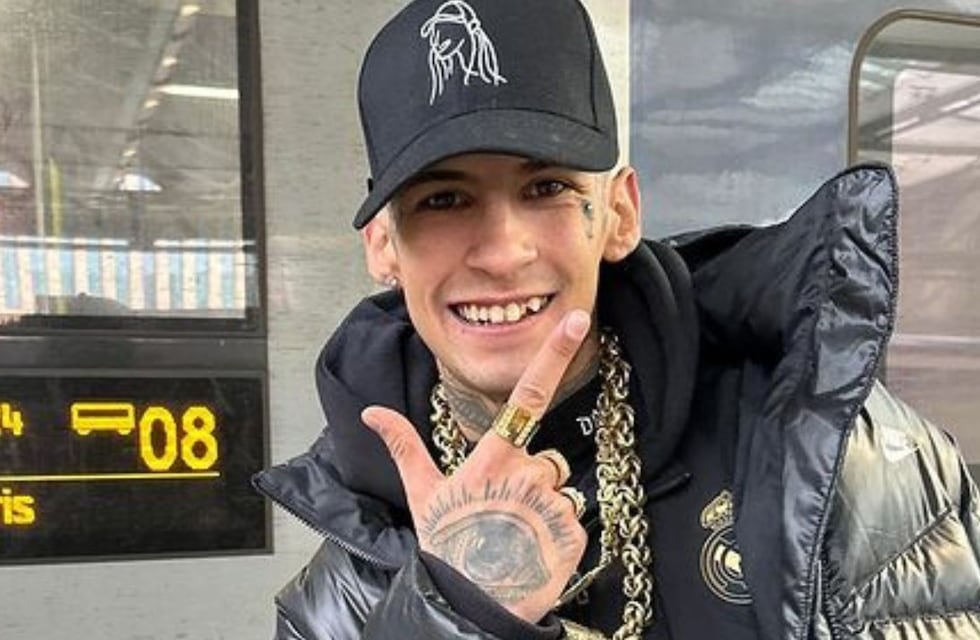 La moderna cocina de L-Gante en su casa de General Rodríguez