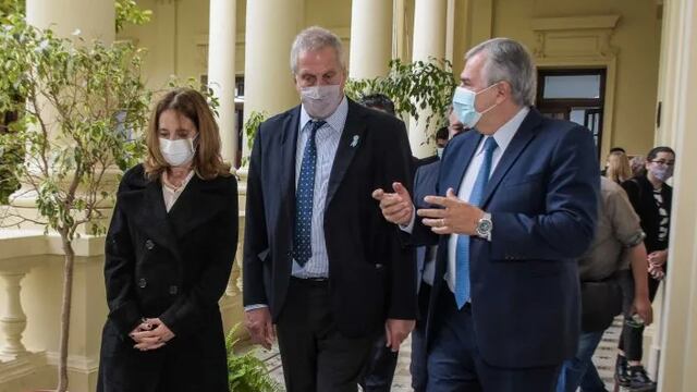 El ministro de Educación de la Nación Jaime Perczyk fue recibido en la Casa de Gobierno de Jujuy por el gobernador Morales y la ministra María Teresa Bovi.